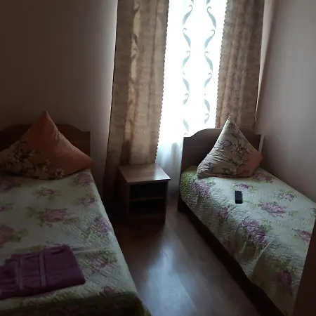 над вичов * Volovets