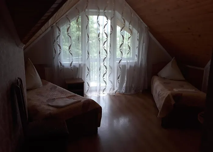 над вичов Motel *