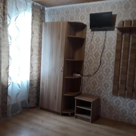 над вичов Мотель *