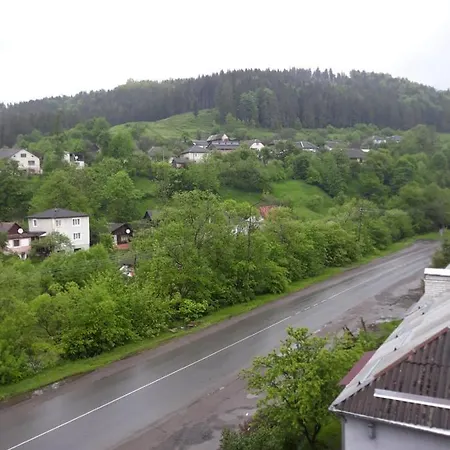 над вичов Motel Volovets